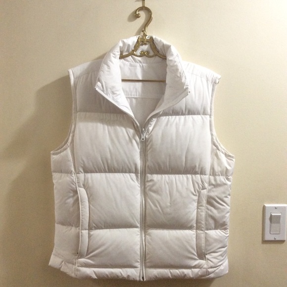 Columbia Other - Columbia down filled reversible vest